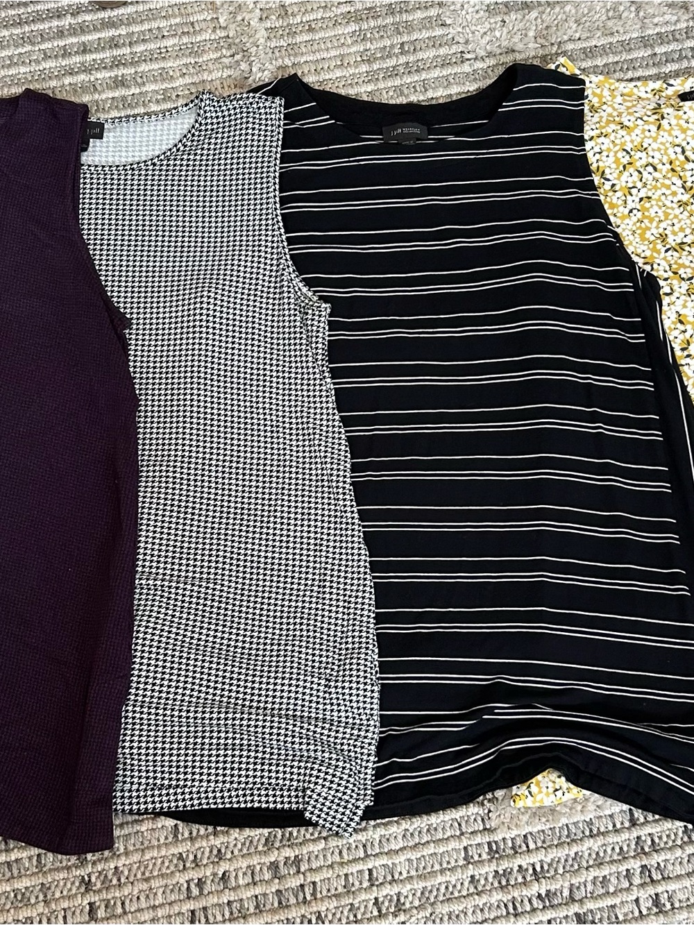LOT of 4 - J. Jill Tank Tops Medium/Large